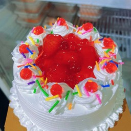 เค้กนมสด สรตอเบอรี พิเศษเยลลี่