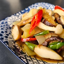 เห็ดรวมผัดผักกาดดอง