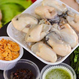 หอยนางรมทรงเครื่อง