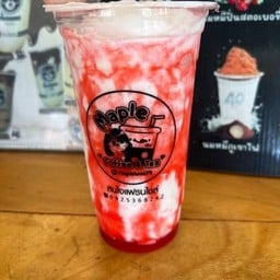 สตอเบอร์รี่นมสด