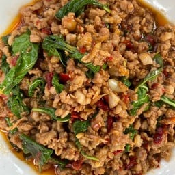 ผัดกะเพรา (กับข้าว)