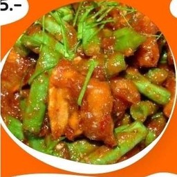 ข้าวราด_ผัดพริกแกงถั่วฝักยาว