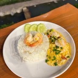 ข้าวไข่ขยี้กุ้ง