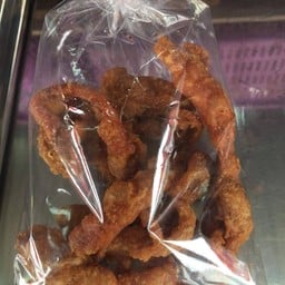 หนังไก่ทอด