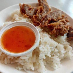 ข้าวหมูทอด