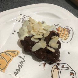 RA CHA (ชานมไข่มุก&เบเกอรี่)