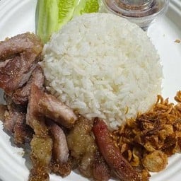 ข้าวหน้าเนื้อย่าง+น้ำจิ้มแจ่ว
