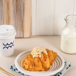 Almond Croissant