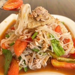 ตำเส้นเล็กธรรมดา(มีหมูสับ หมูยอ)