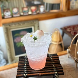 ลิ้นจี่โซดา