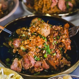 เหลายำแห้งหมู