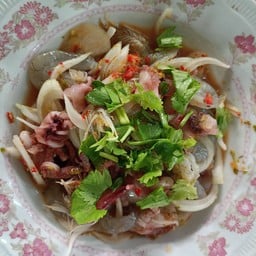 ก๋วยเตี๋ยวยายดำ เจ้าเก่า สูตรโบราณ