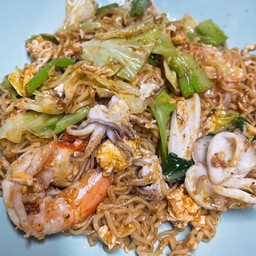 ผัดมาม่า