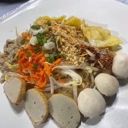 ก๋วยเตี๋ยวแห้งอิ่มธรรมดา(เส้นเล็ก)