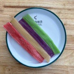 เส้นมันหนึบ คละสี (ขาว,ม่วง,ชมพู,เขียว)