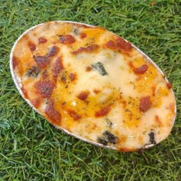 ผักโขมอบชีส