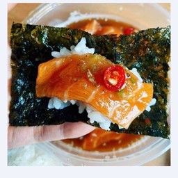 SET เศษแซลมอนดองซีอิ๊ว (เนื้อบราว)