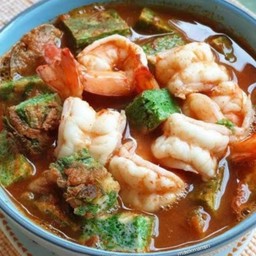 แกงส้มชะอมกุ้ง
