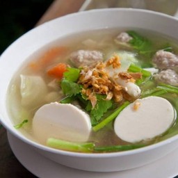 แกงจืดเต้าหู้หมูสับ