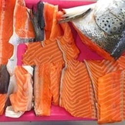 อะไหล่ปลาแซลมอนทั้งตัว(ฟรีส)