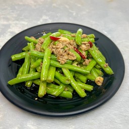 ถั่วแขก ผัดน้ำมันพริก