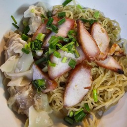 บะหมี่เกี๊ยวหมู  หมูย่าง
