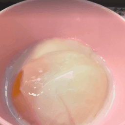 ไข่ลวกแยก