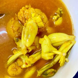 แกงส้มกบ