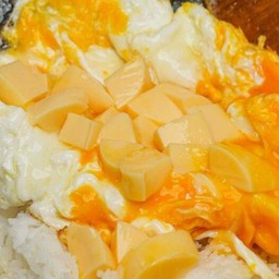 ข้าวหน้าไข่ข้นเต้าหู้ไข่หั่นเต๋า+พริกน้ำปลา