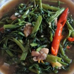 ผักบุ้งปลาเค็ม