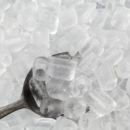 น้ำแข็ง ใหญ่