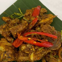 (กับข้าว)ผัดเผ็ดกระดูกอ่อน