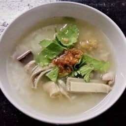 ข้าวต้มทรงเครื่อง