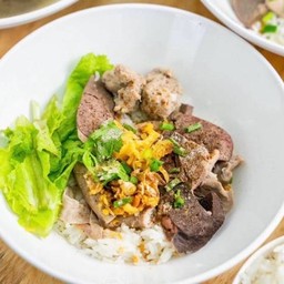 ข้าวต้มแห้ง