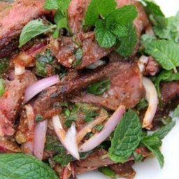 เนื้อย่างน้ำตก