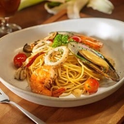Pasta olio Seafood