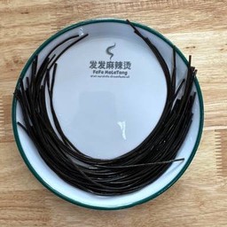 เส้นดำรากเฟิร์น