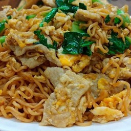 มาม่าผัดซีอิ๊ว