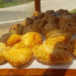 อ้วนพีกะหรี่พัฟ วัดพุทธ เจ้าเก่า