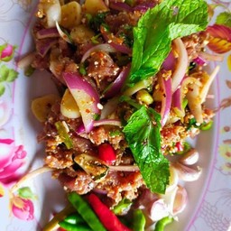 ก้อยหมูดิบ (มะนาว)