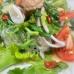 ยำวุ้นเส้นทะเลผักกะเฉด