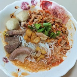 ณภพก๋วยเตี๋ยวต้มยำ111🪙💰☀️