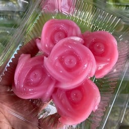 ขนมชั้นชมพู