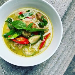 แกงเขียวหวานเนื้อน่องลาย