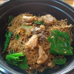 เส้นหมี่ผัดซีอิ๊ว