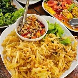 ส้มตำทอด