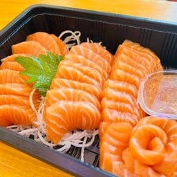 แซลมอน ซาซิมิ 500 ครึ่งกิโล