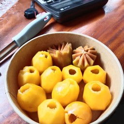 ผลไม้ปอกพร้อมทาน( หวาน กรอบ")