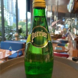 Perrier - น้ำแร่เปอริเอ้