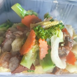 ผัดผักรวมมิตร